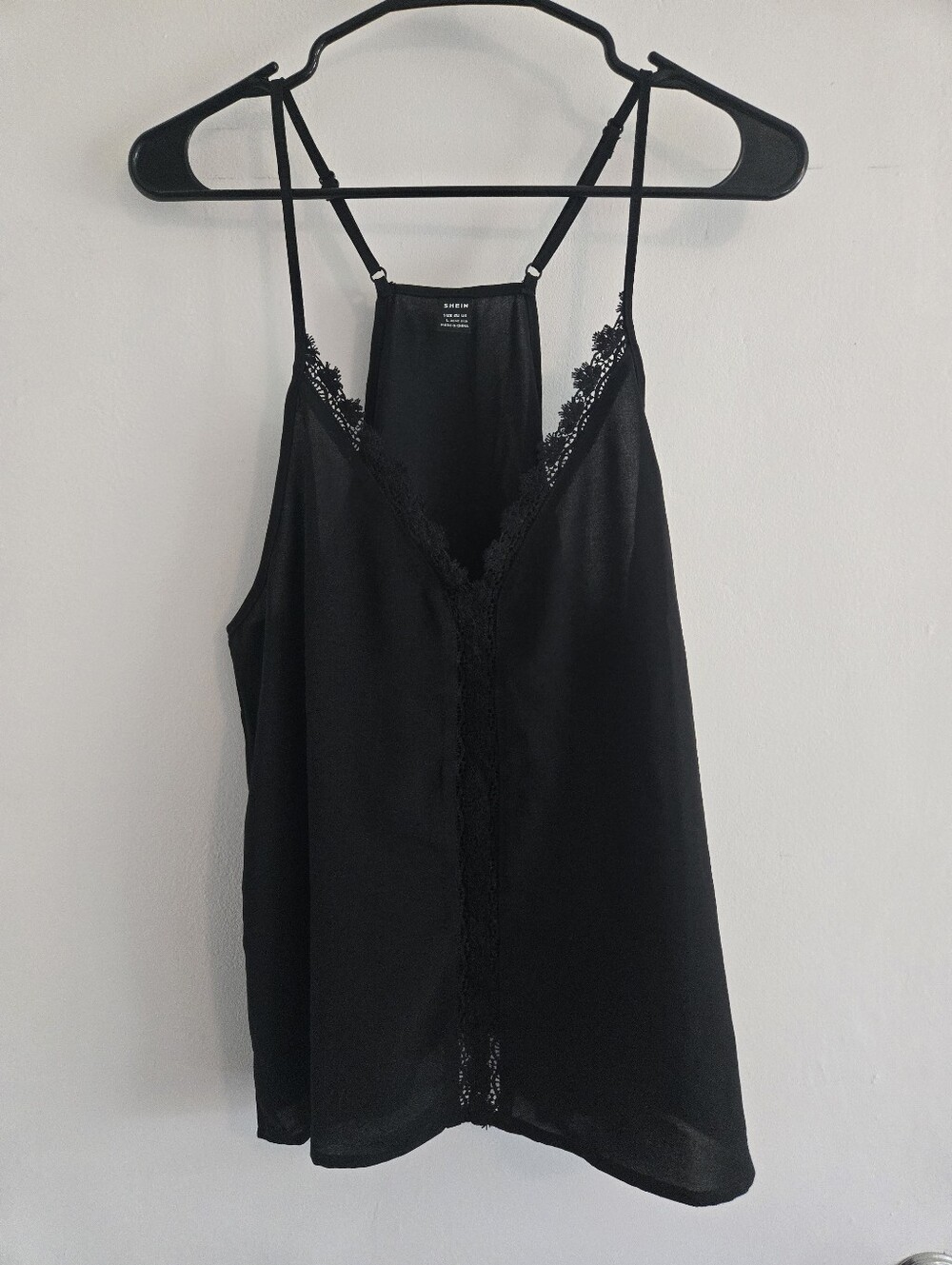 SHEIN Black Lace-Trim Satin Camisole Top